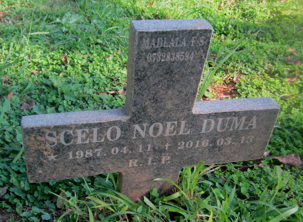 DUMA Scelo Noel 1987-2016