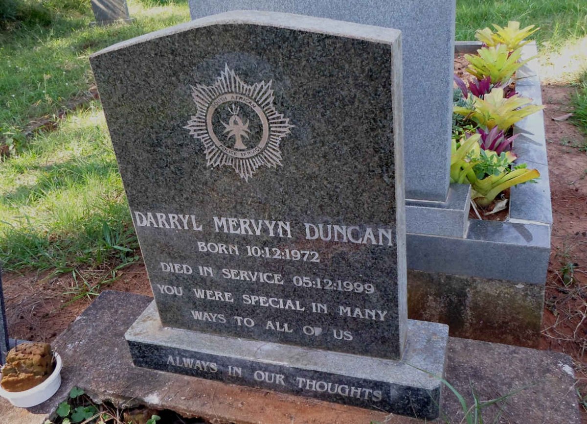 DUNCAN Darryl Mervyn 1972-1999