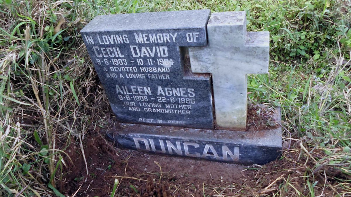 DUNCAN Cecil David 1903-1984 &amp; Aileen Agnes 1908-1986