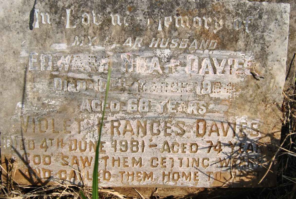 DAVIES Edward Noah -1964 &amp; Violet Frances -1981