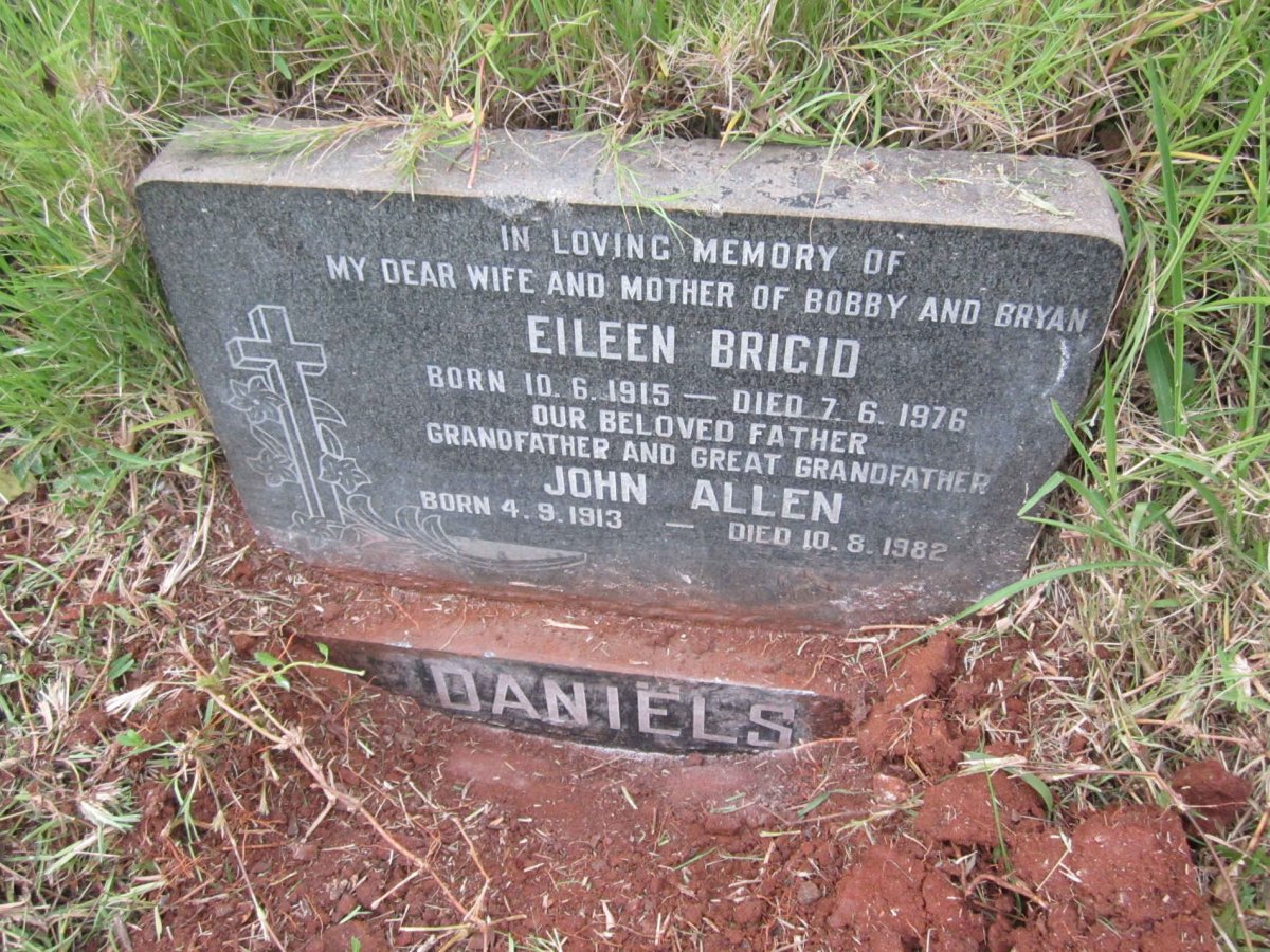 DANIELS John Allen 1913-1982 &amp; Eileen Brigid 1915-1976