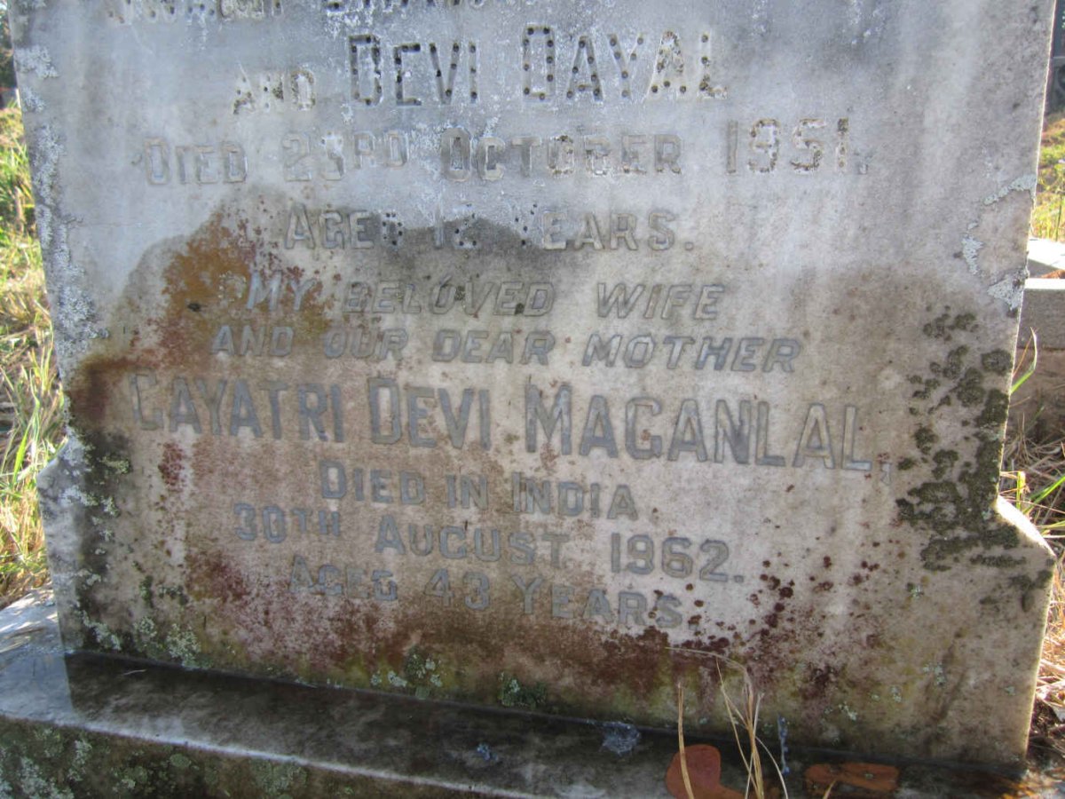 DAYAL Ushakumari -1951 :: MAGANLAL Gayatri Devi -1962