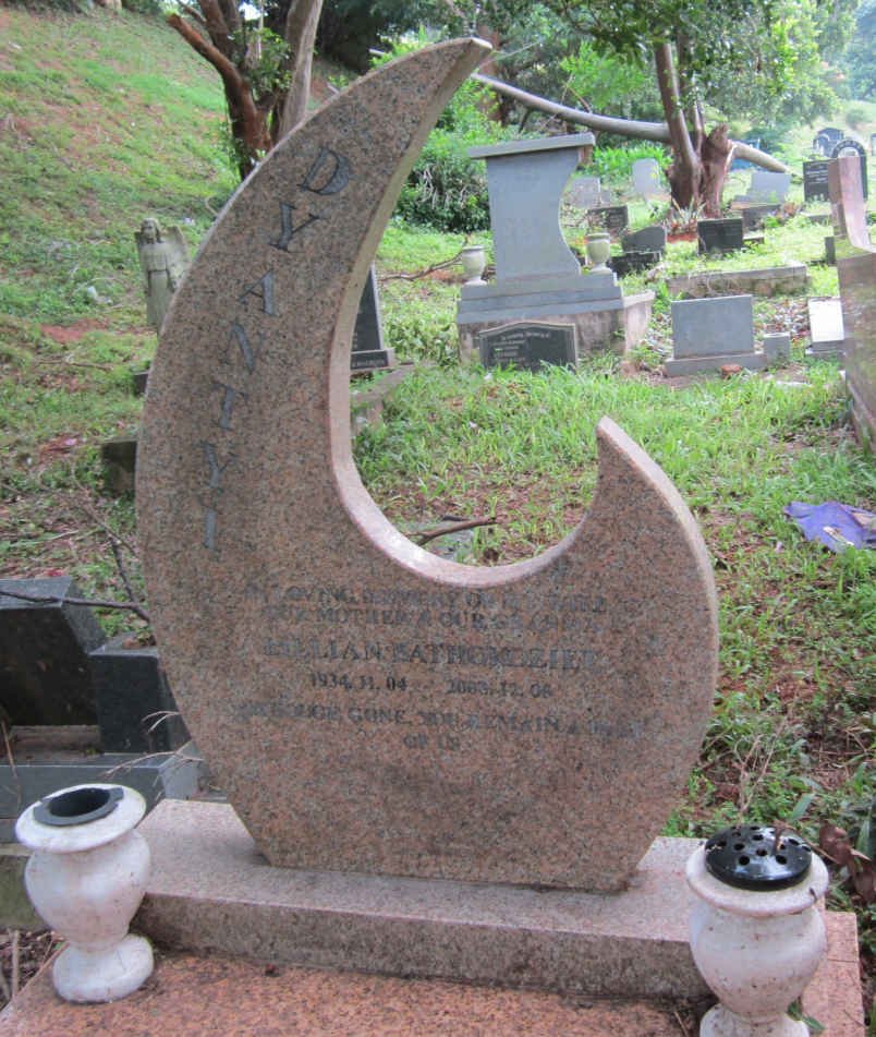 DYANTYI Lillian Bathokozile 1934-2008