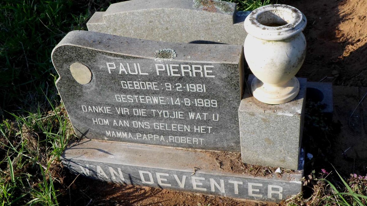 DEVENTER Paul Pierre, van 1981-1989