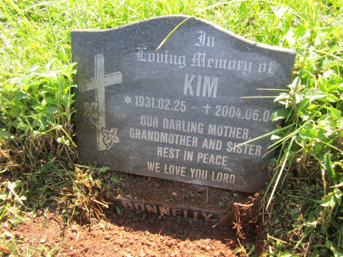 DONNELLY Kim Gaynor 1931-2004