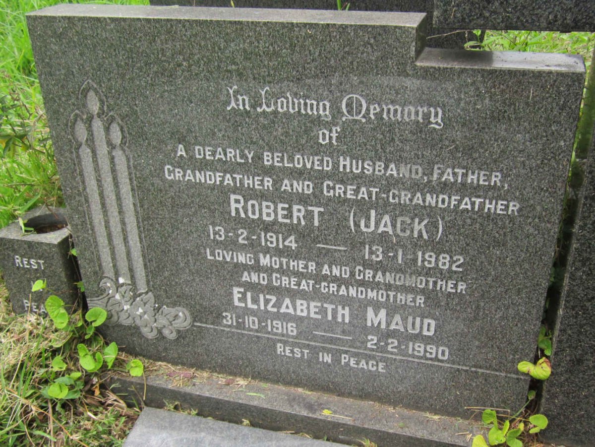 ELLIS Robert 1914-1982 &amp; Elizabeth Maud 1916-1990