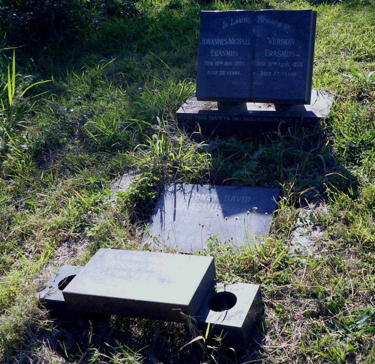 ERASMUS Johannes Michael -1966 :: ERASMUS Vernon -1966 :: WYK Jessie Ward, van nee AMBLER 1910-1973