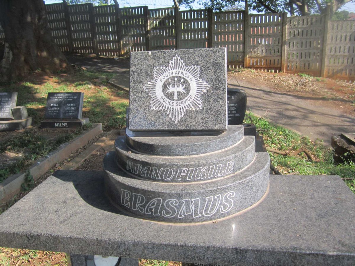 ERASMUS Mfanufikile Ngwane 1970-2013
