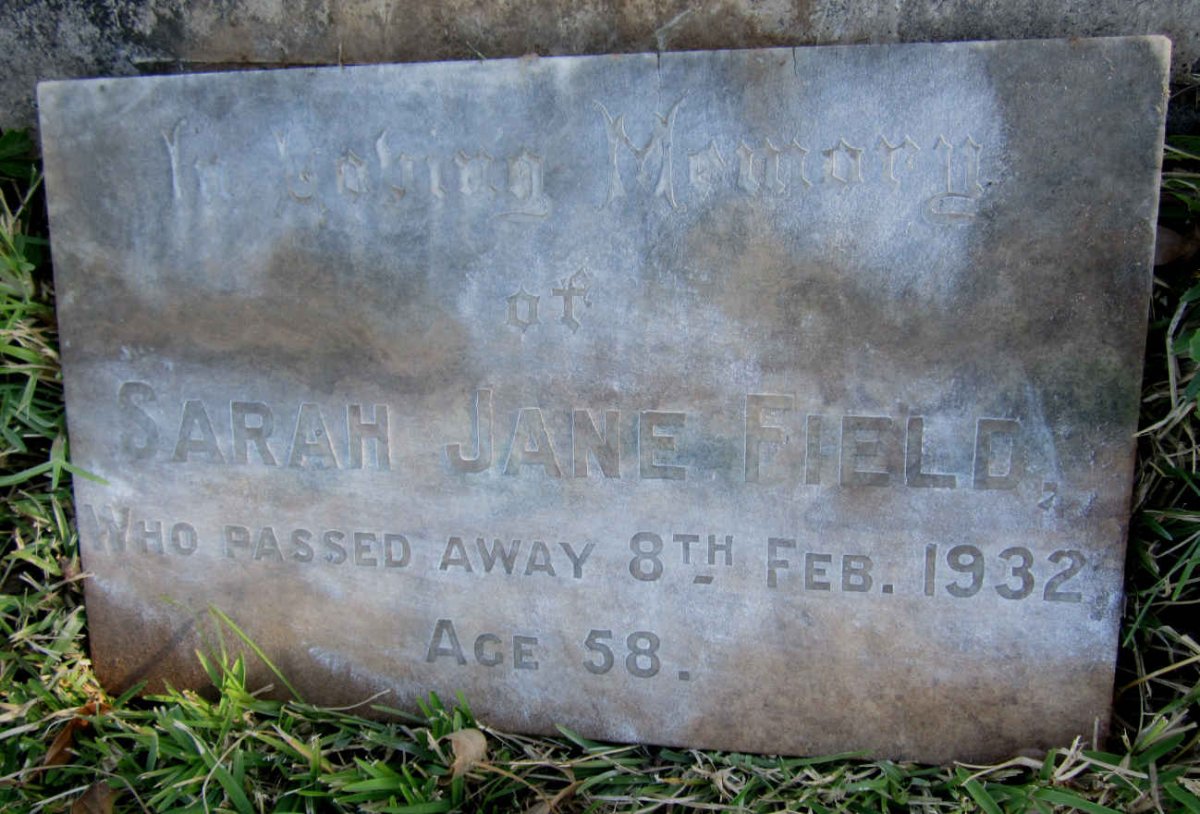 FIELD Sarah Jane -1932
