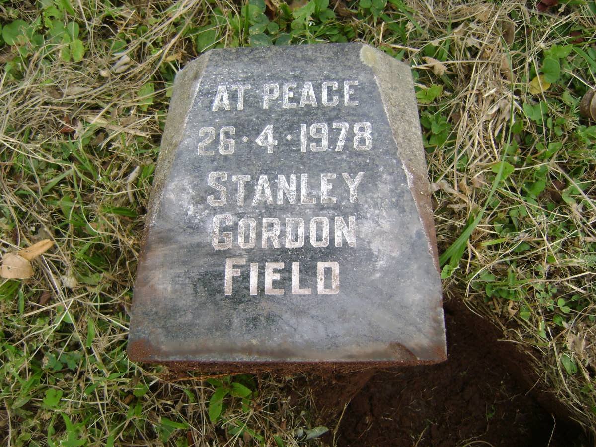 FIELD Stanley Gordon -1978