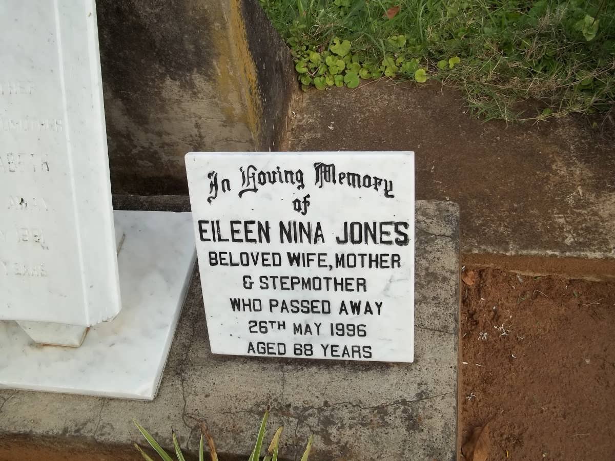 FOSTER Francis -1983 &amp; Mary Elizabeth -1991 :: JONES Eileen Nina -1996