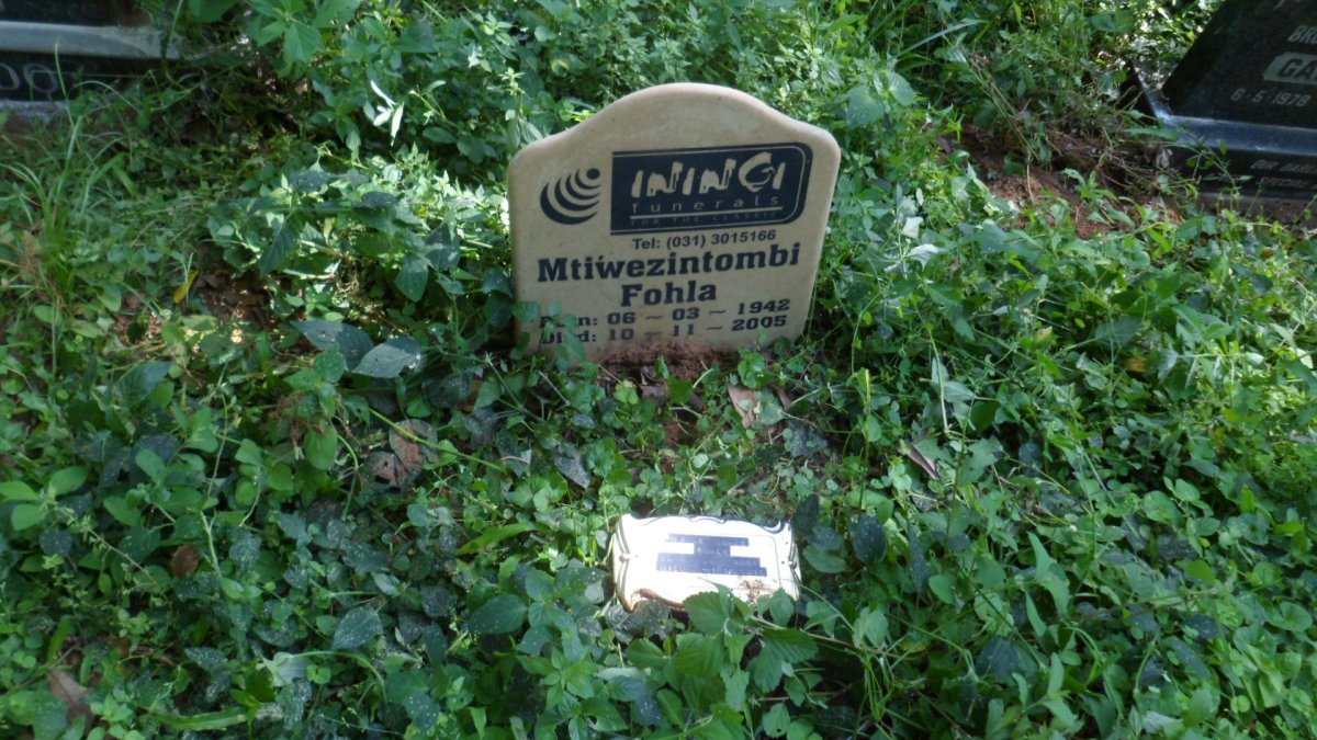 FOHLA Mtiwezintombi 1942-2005 :: FOHLA A. Wande Buhle 2011-2011