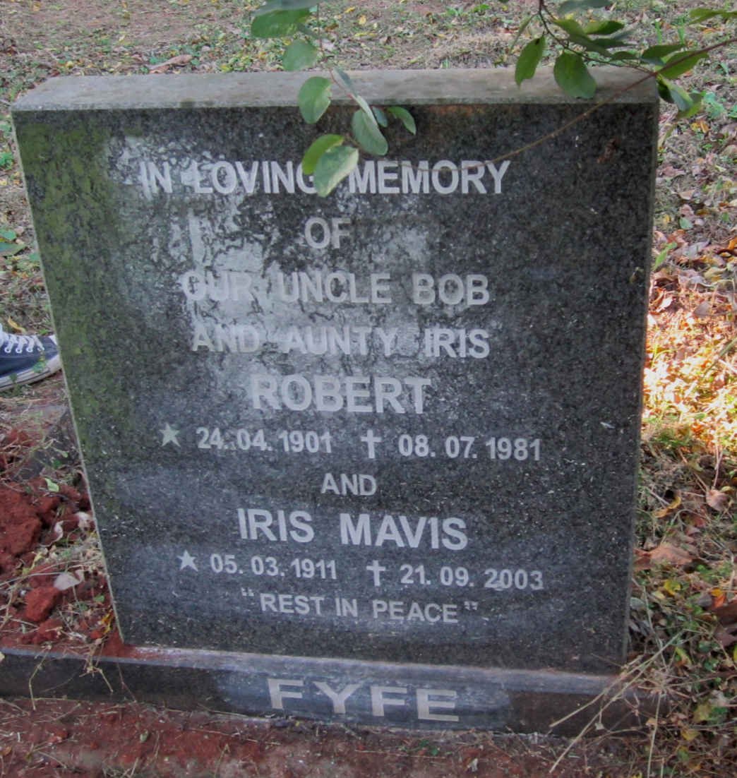 FYFE Robert 1901-1981 &amp; Iris Mavis 1911-2003
