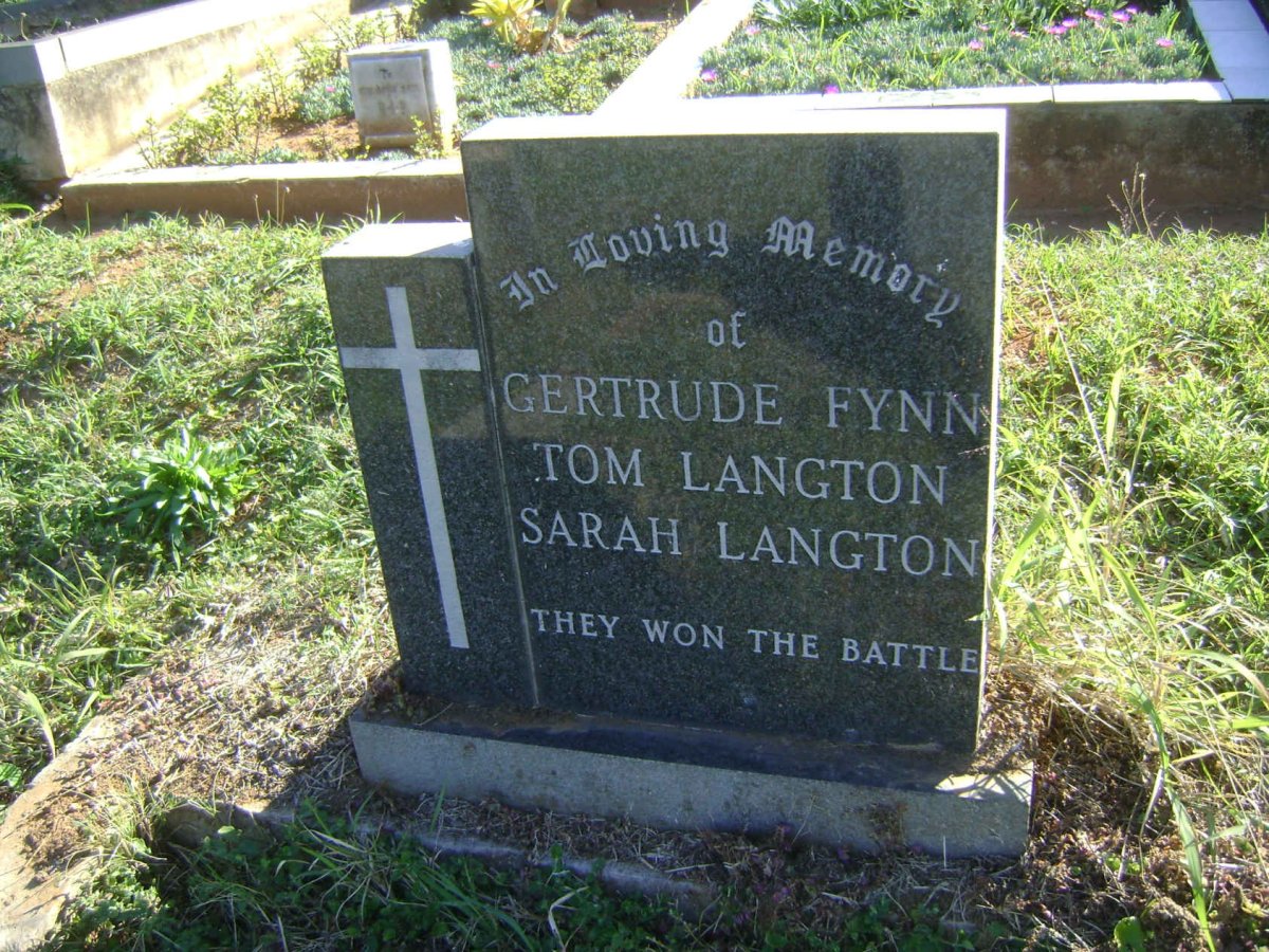 FYNN Gertrude :: LANGTON Tom -1967 :: LANGTON Sarah -1971