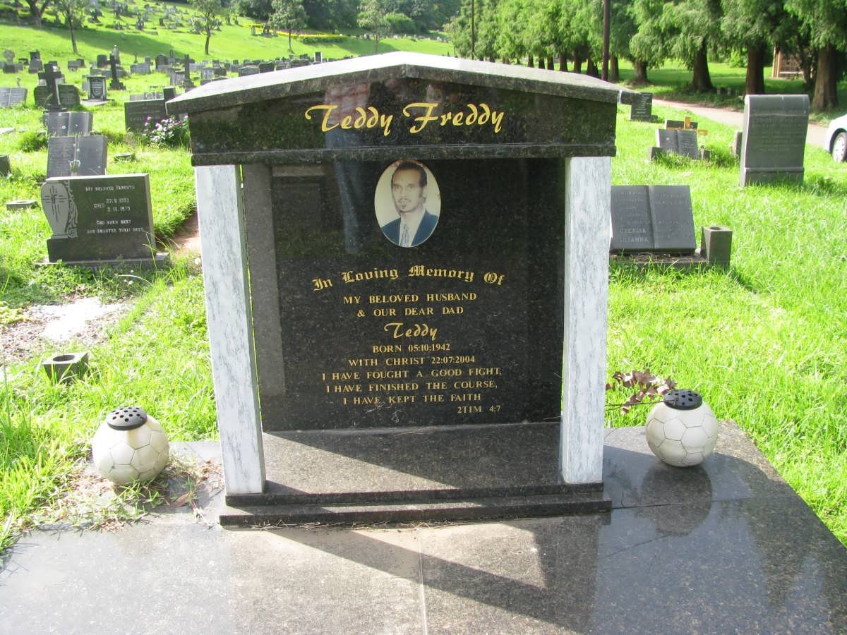 FREDDY Teddy 1942-2004