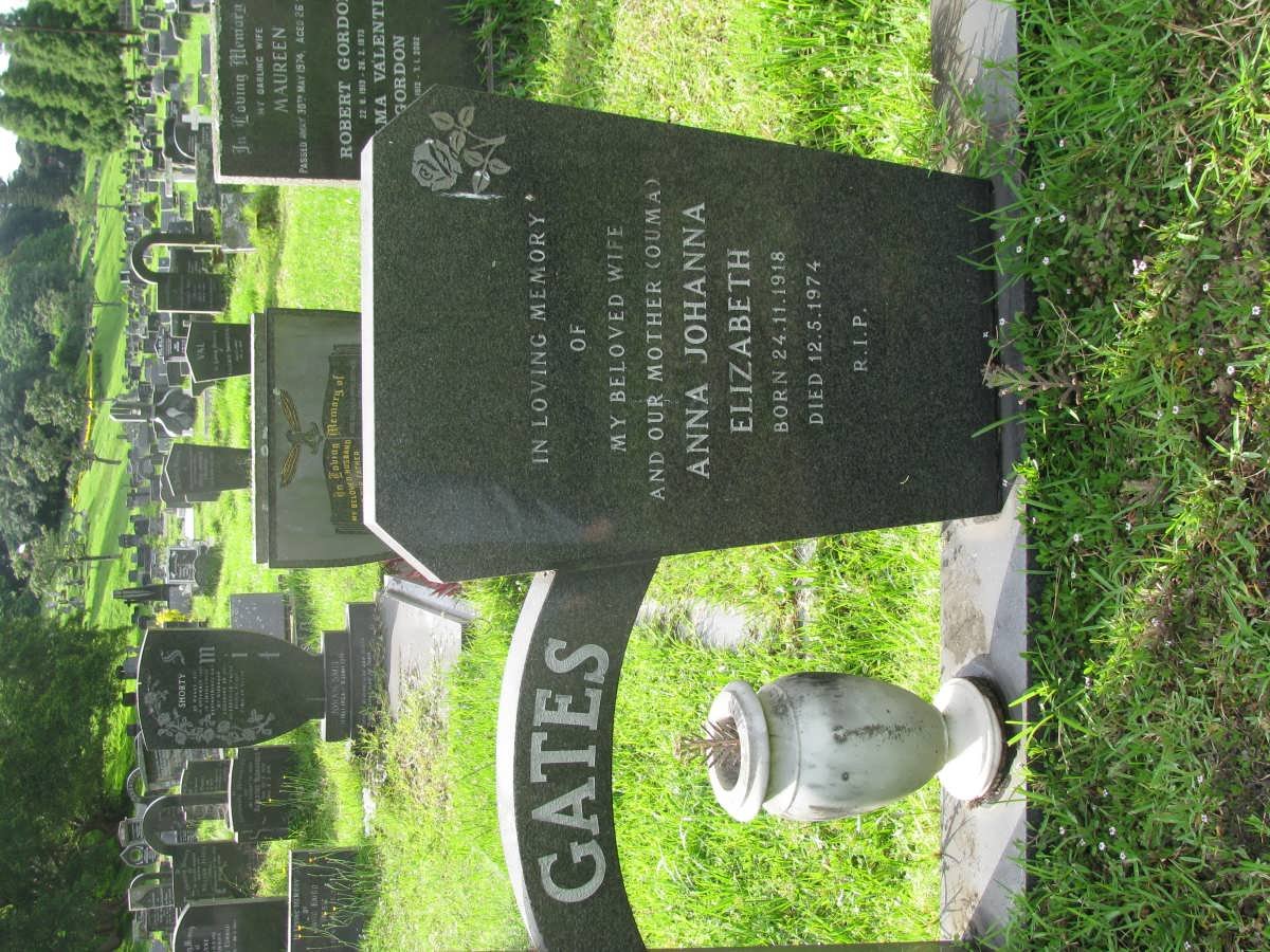 GATES Basie Vivian Clive 1918-1976 &amp; Anna Johanna Elizabeth 1918-1974