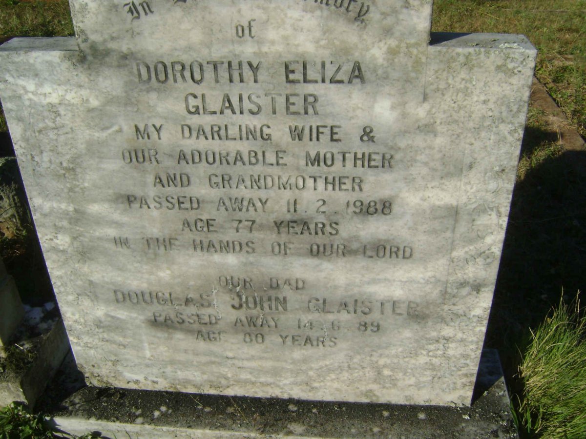 GLAISTER Douglas John -1989 &amp; Dorothy Eliza -1988