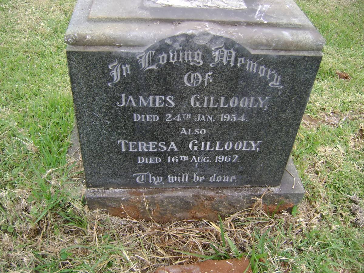 GILLOOLY James -1954 &amp; Teresa -1967