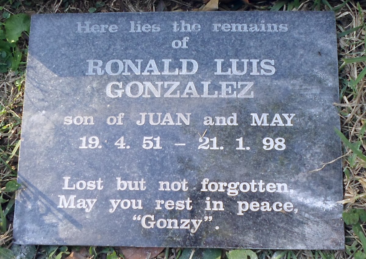 GONZALEZ Ronald Luis 1951-1998