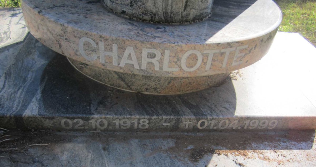 GOBA Reggie 1917-2001 &amp; Charlotte 1918-1999