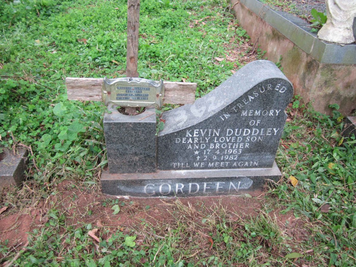 GORDEEN Kevin Duddley 1963-1982 :: GORDEEN Salomina Larzen 1941-2010