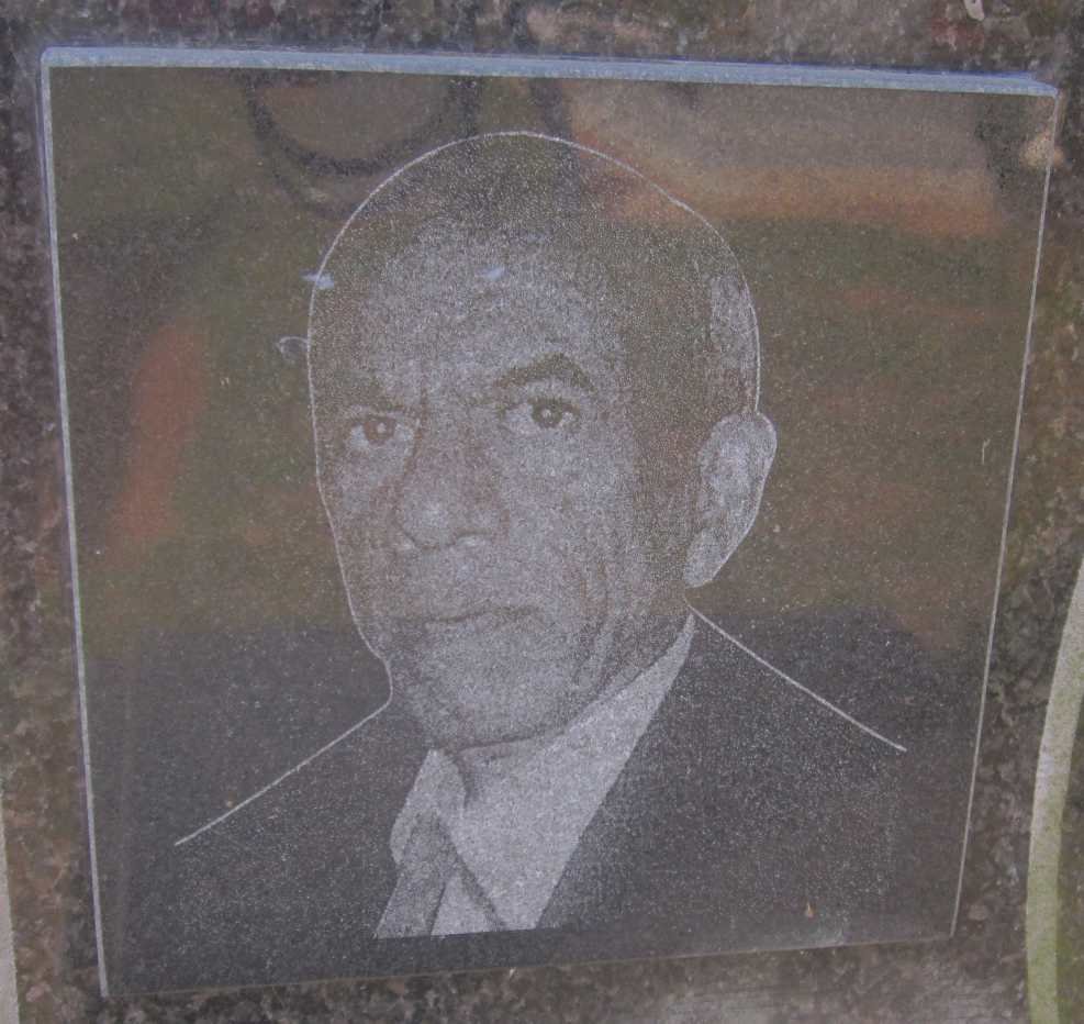 GOVENDER Morris 1943-2013