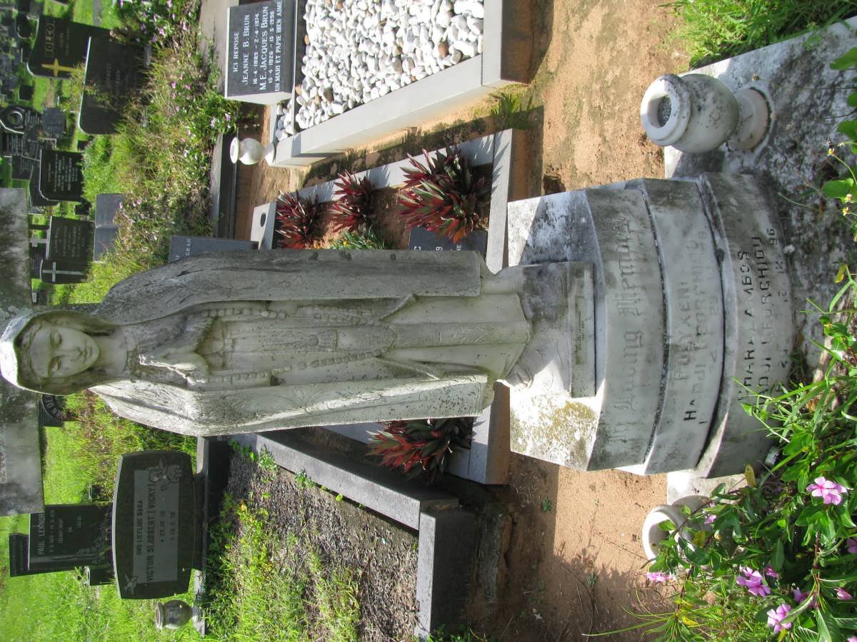 GEORGHIOU Polyxen Hadji 1924-1978 :: GEORGHIOU Charalambos Hadji 1920-1996 :: GEORGHIOU Stelios 1947-2001 