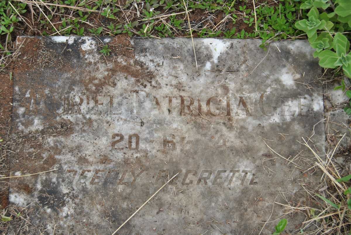 GEE Muriel Patricia -1974