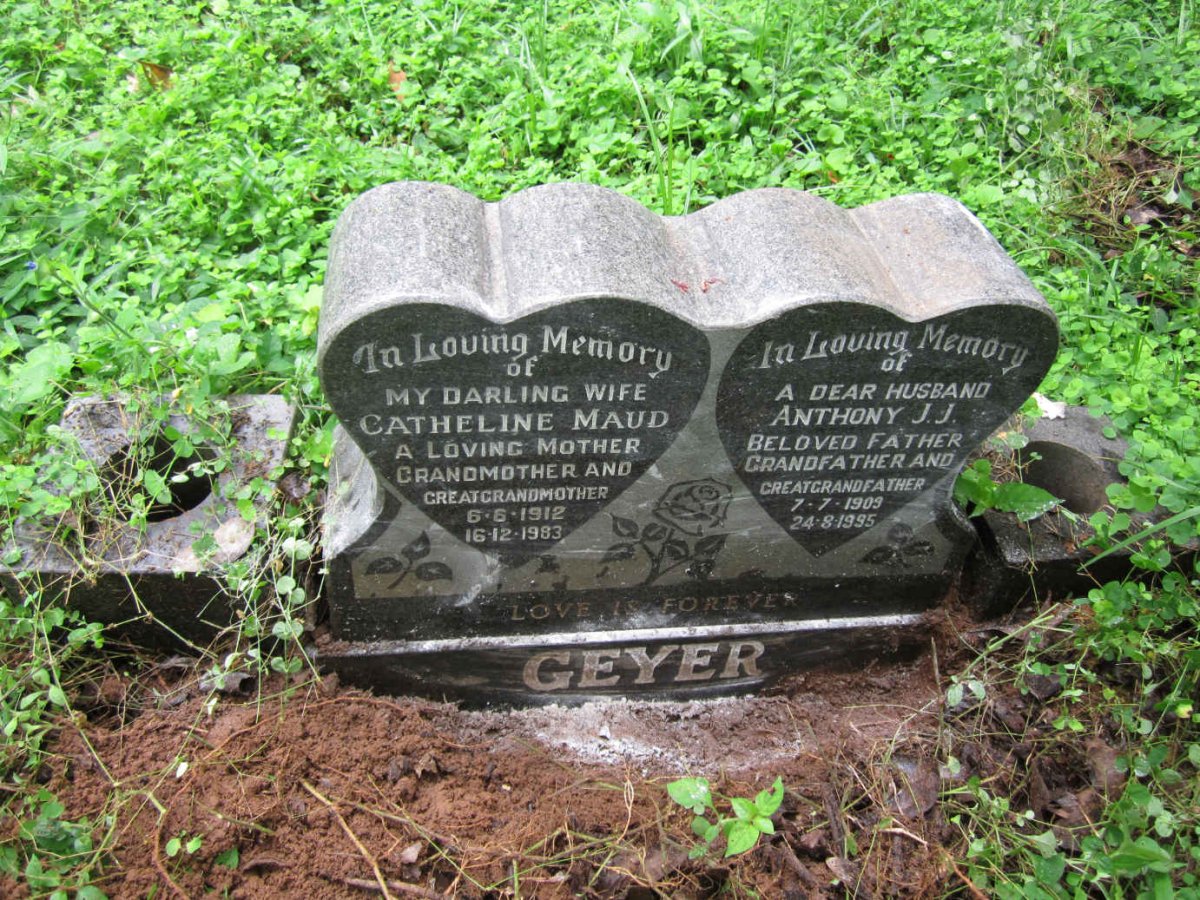 GEYER Anthony J.J. 1909-1995 &amp; Catheline Maud 1912-1983