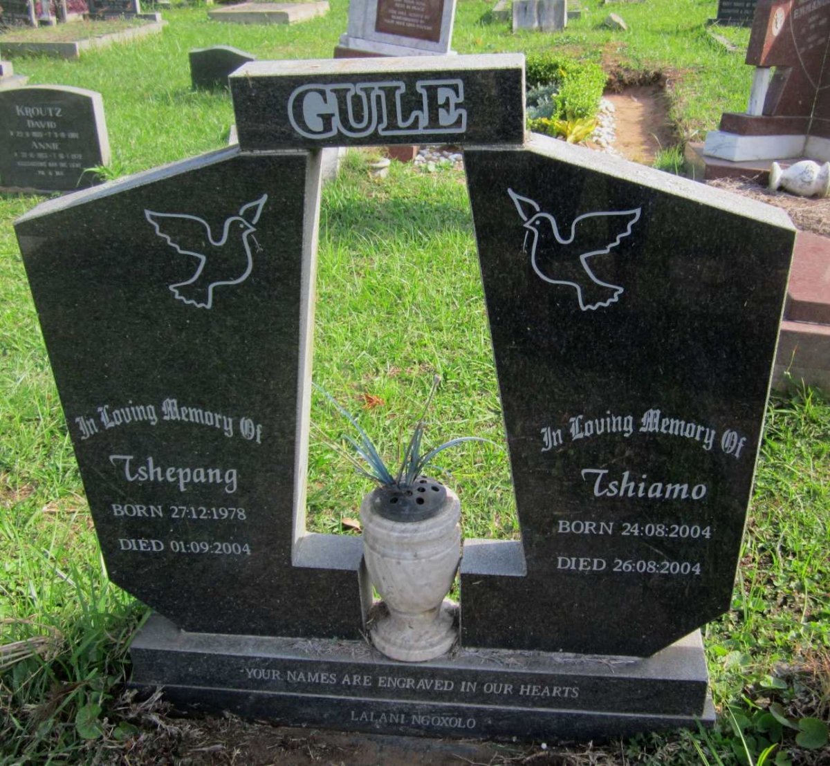 GULE Tshepang 1978-2004 :: GULE Tshiamo 2004-2004