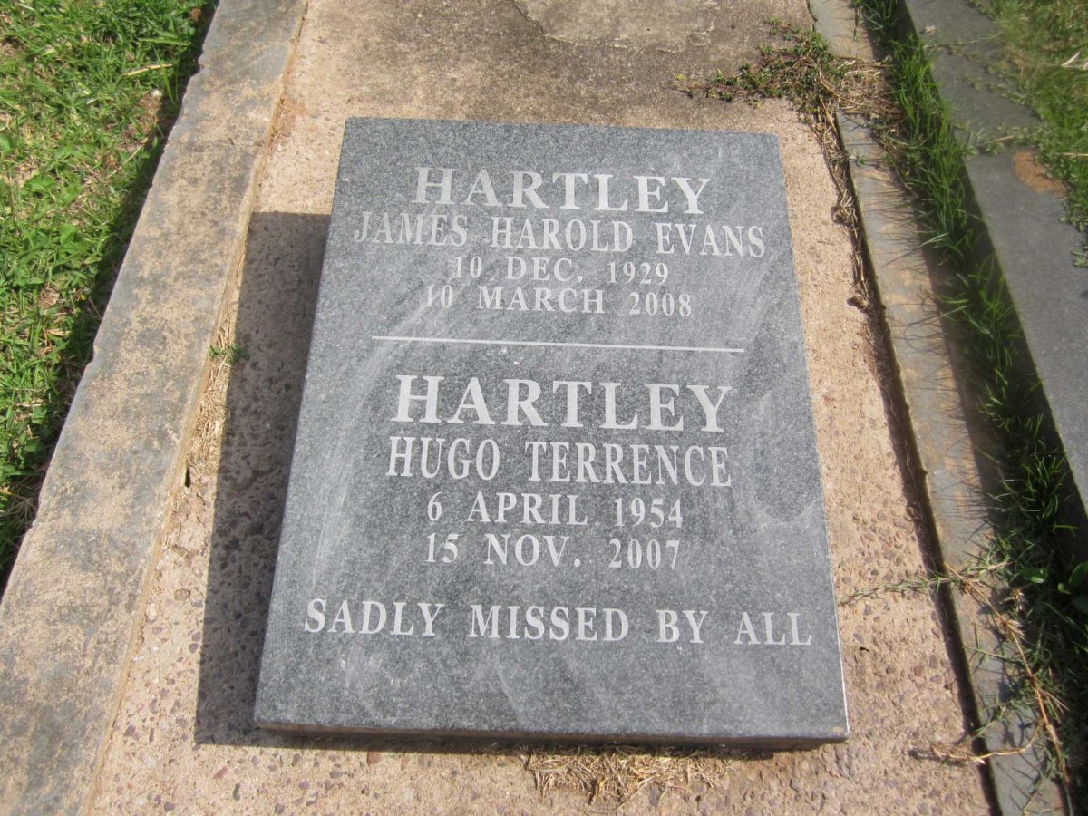 HARTLEY James Harold Evans 1929-2008 :: HARTLEY Hugo Terrence 1954-2007