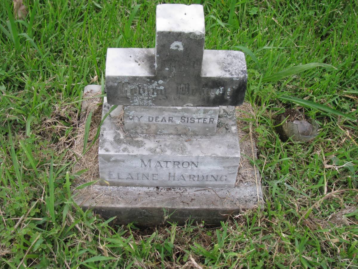 HARDING Elaine