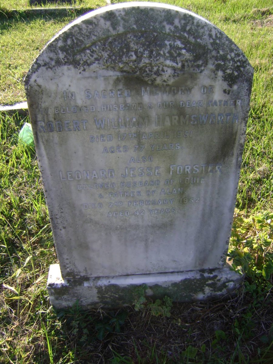HARMSWORTH Robert William -1951 :: FORSTER Leonard Jesse -1952