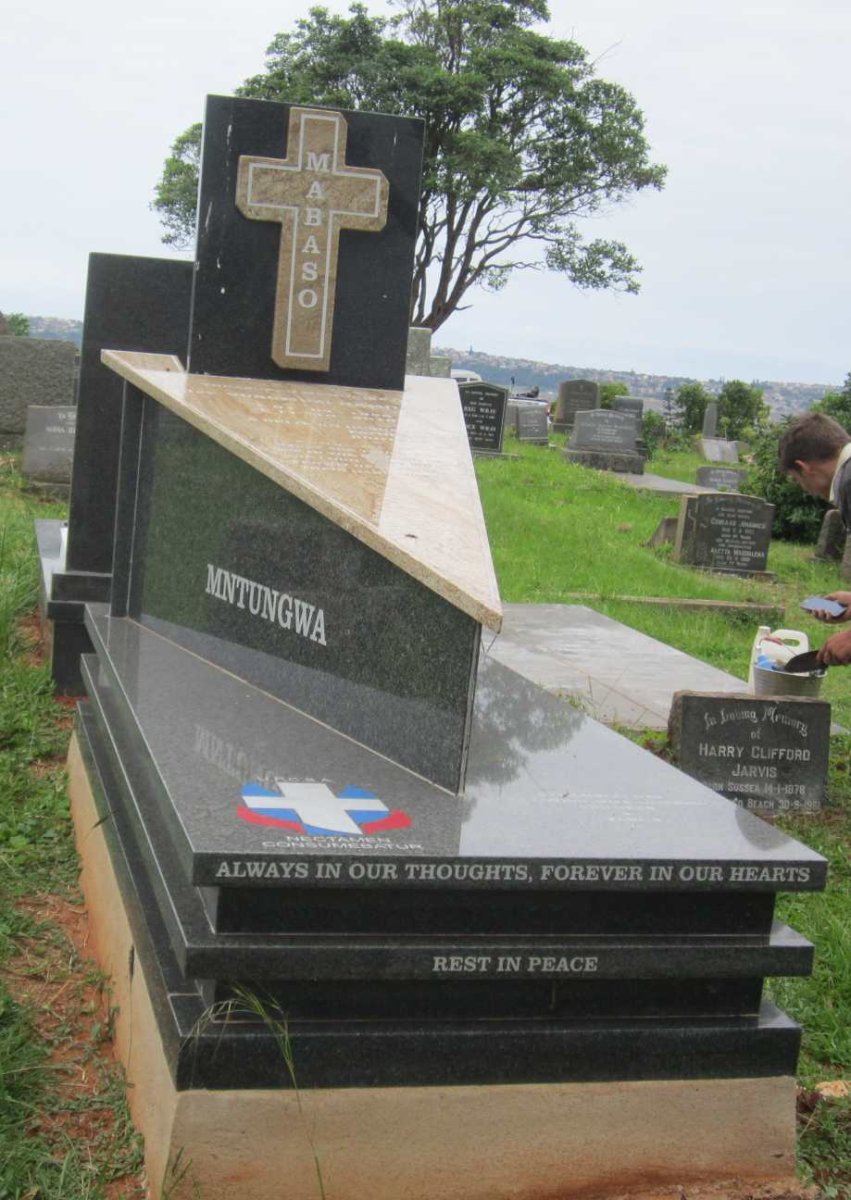 HAMILTON Vusumuzi 1958-2016
