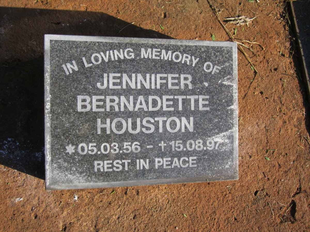 HOUSTON Jennifer Bernadette 1956-1997