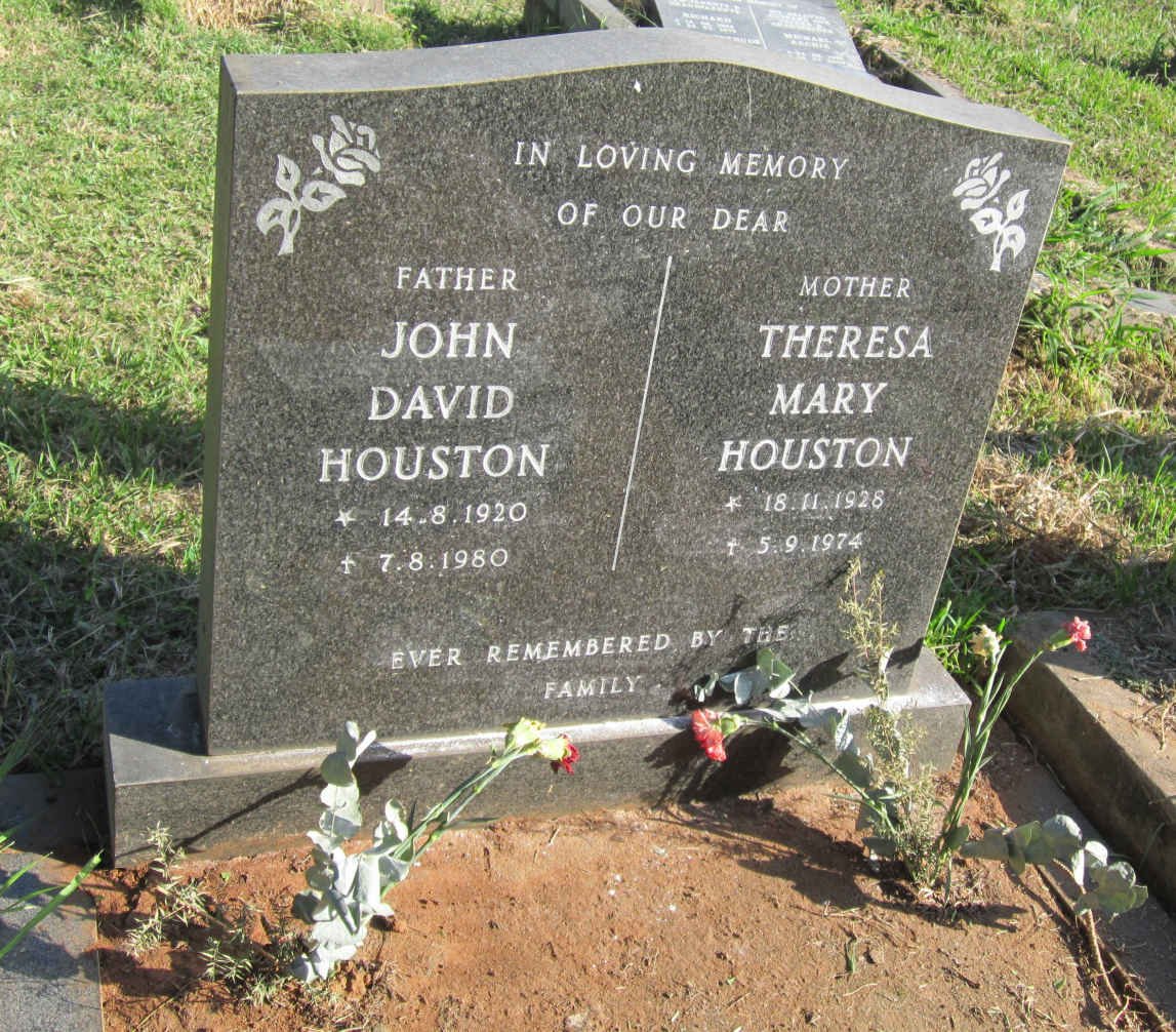 HOUSTON John David 1920-1980 &amp; Theresa Mary 1928-1974