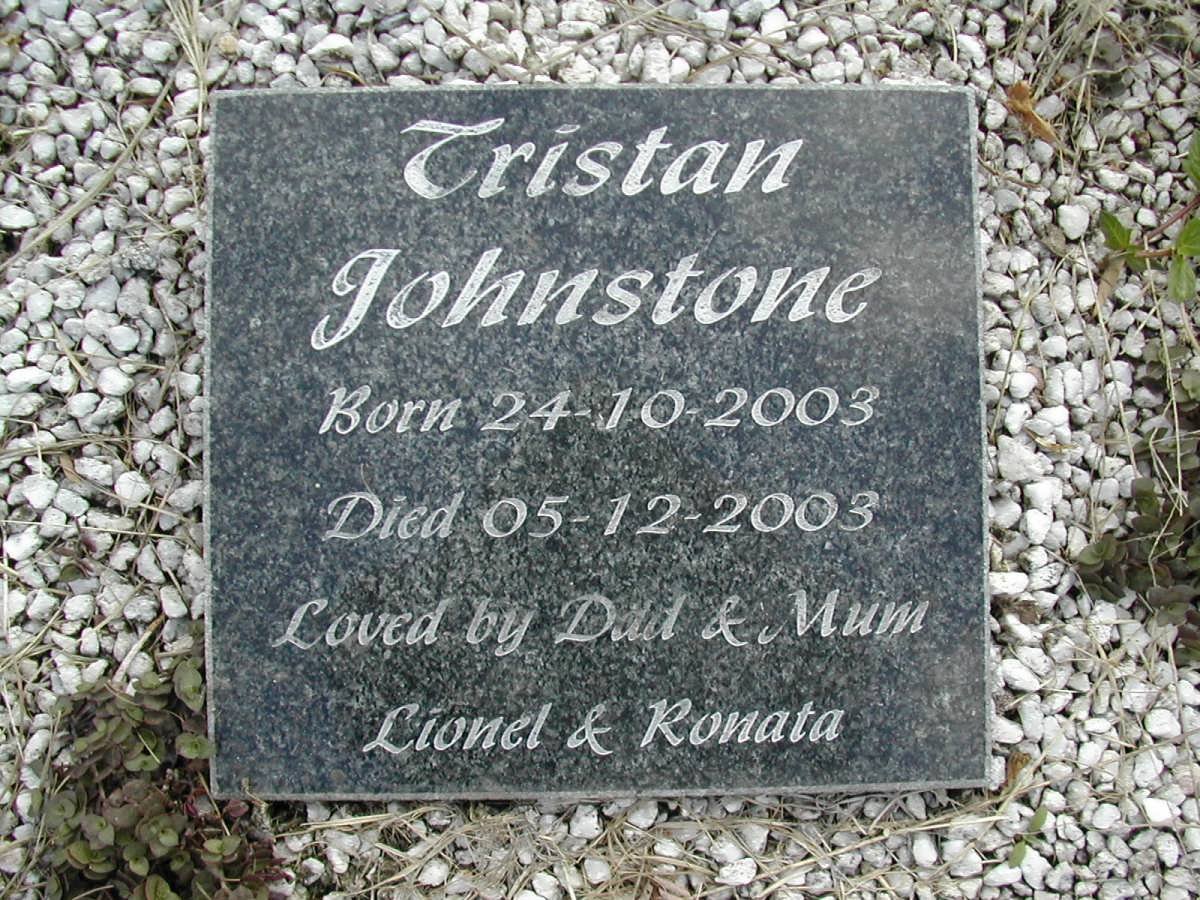 HOWELL Stephen J.E. -1950 &amp; Elizabeth -1969 :: HOWELL Tristan Johnstone 2003-2003