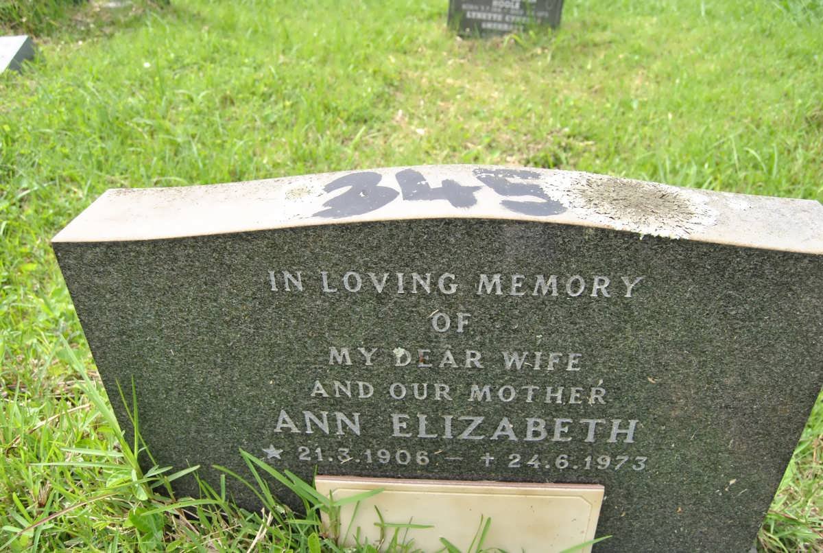 HOLDT Ann Elizabeth 1906-1973
