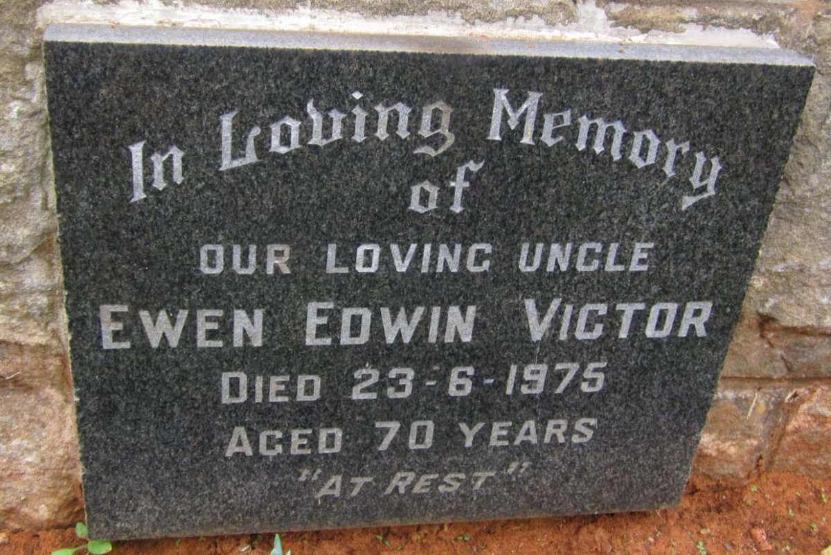 VICTOR Ewen Edwin -1975