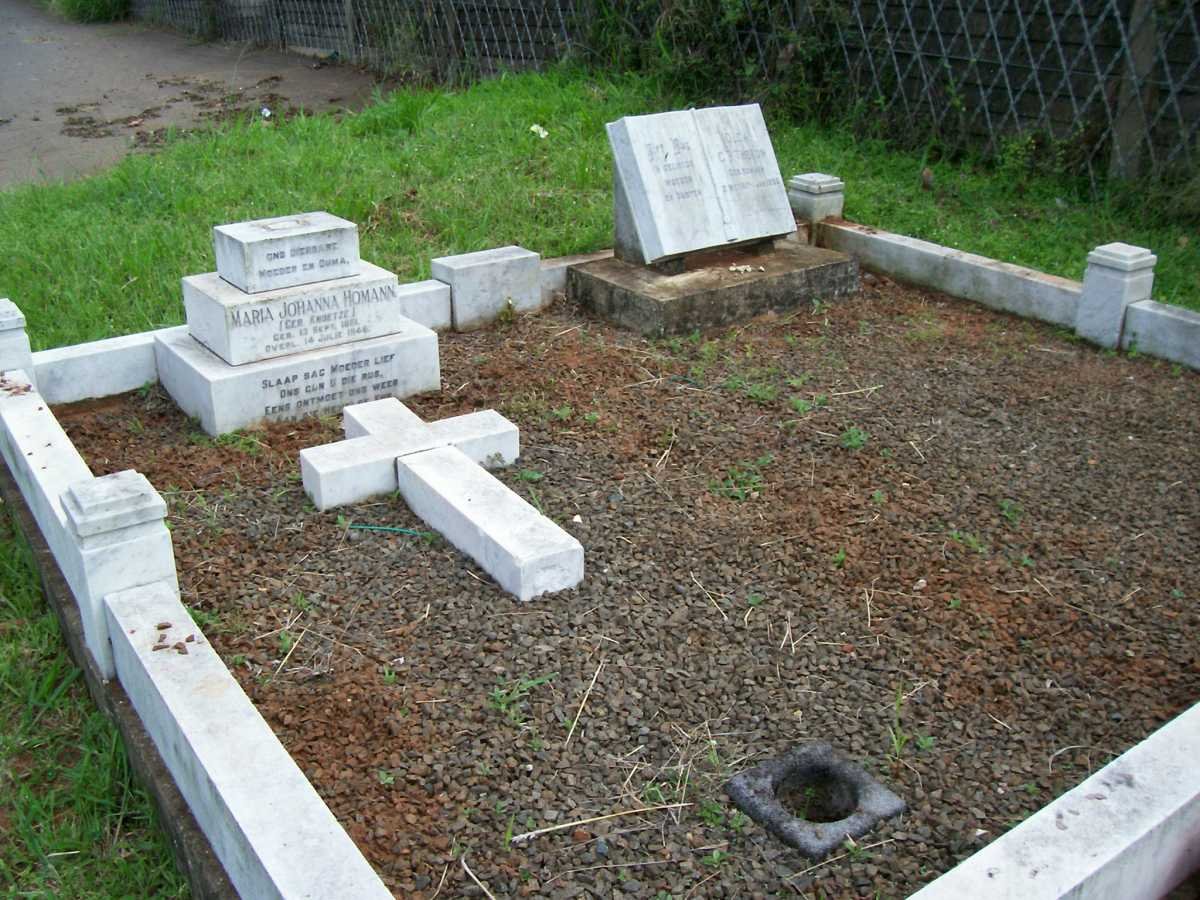 HOMANN Maria Johanna nee KNOETZE 1881-1946 :: THERON C.P.nee HOMANN 1917-1970