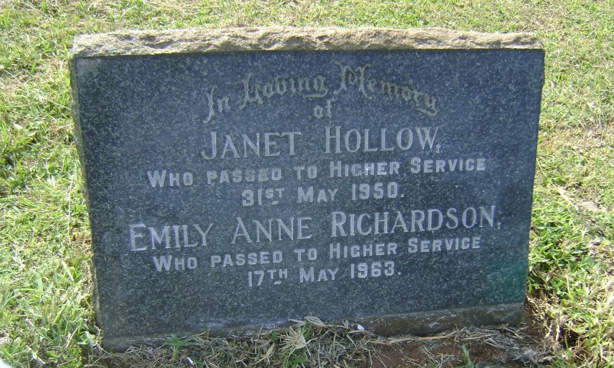 HOLLOW Janet -1950 :: RICHARDSON Emily Anne -1963