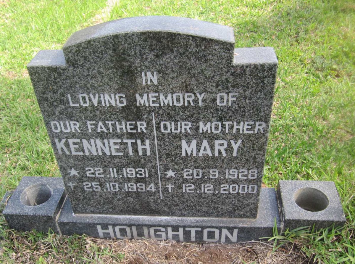 HOUGHTON Kenneth 1931-1994 &amp; Mary 1928-2000