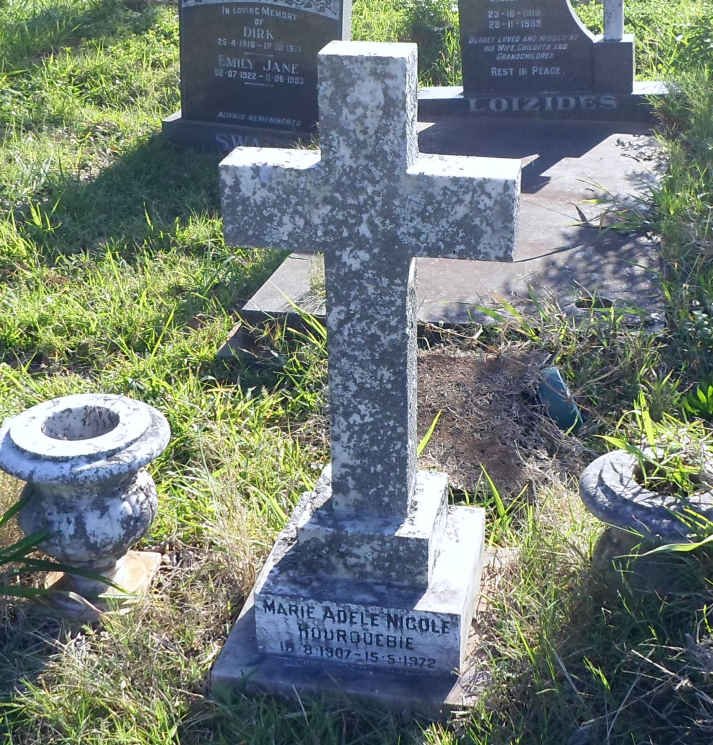 HOURQUEBIE Marie Adele Nicole 1907-1972