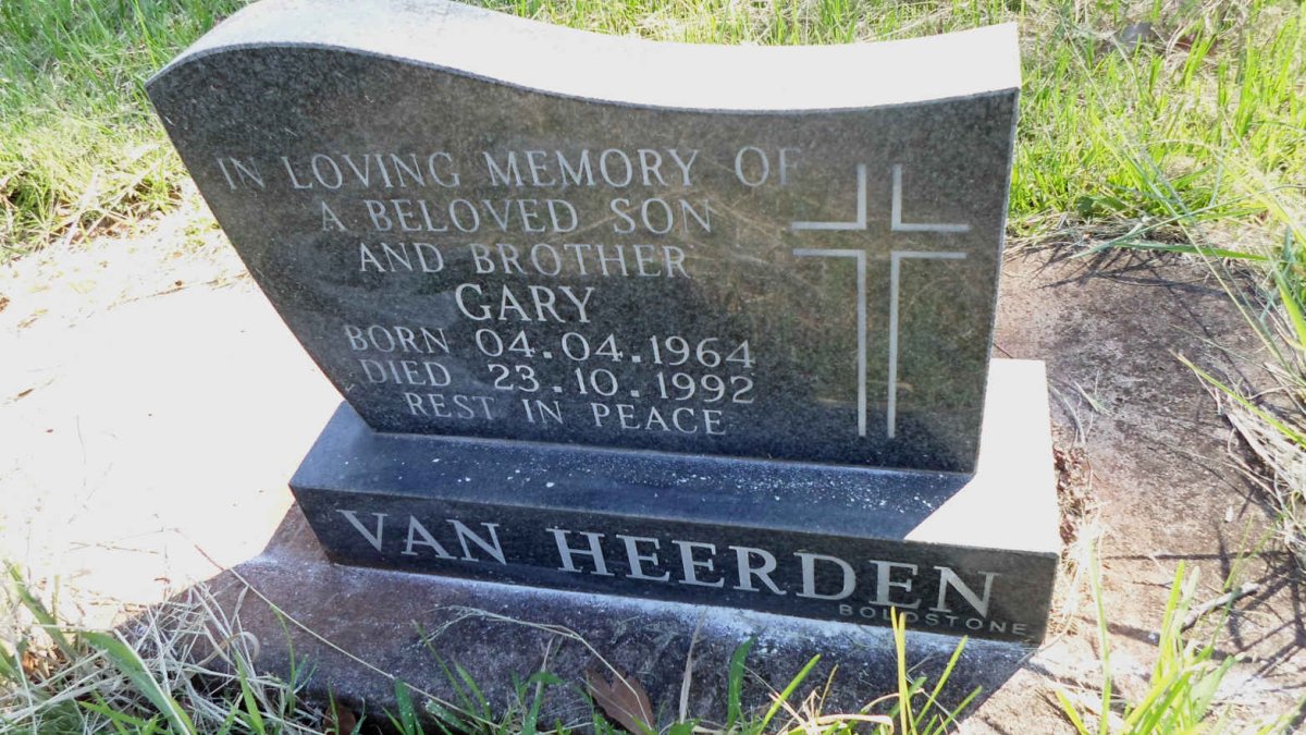 HEERDEN Gary, van 1964-1992