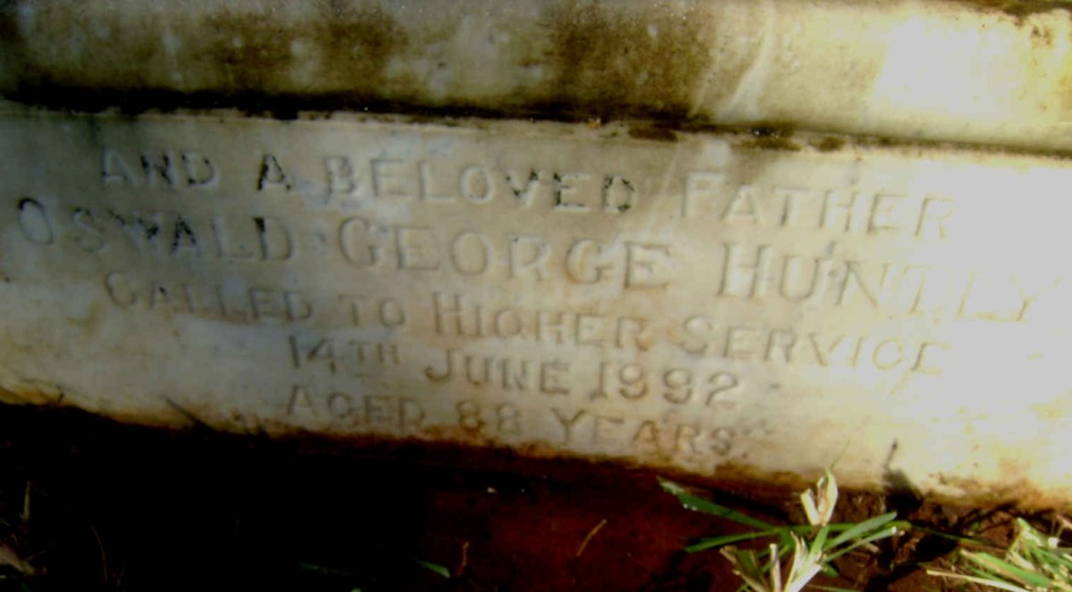 HUNTLY Oswald George -1992