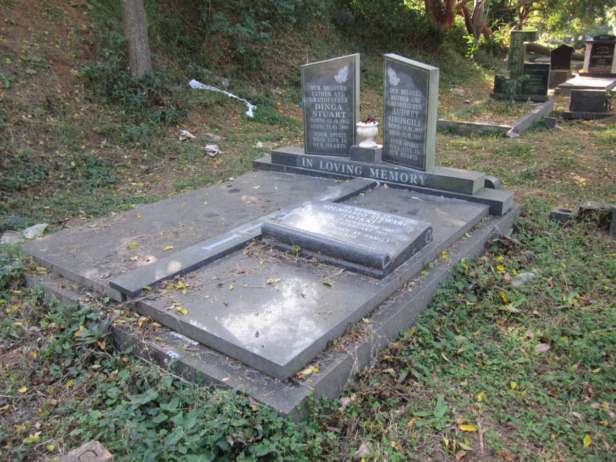 JALI Dinga Stuart 1932-2009 &amp; Audrey Sibongile 1937-2002 :: JALI Mpumelelo Stewart 1985-2011