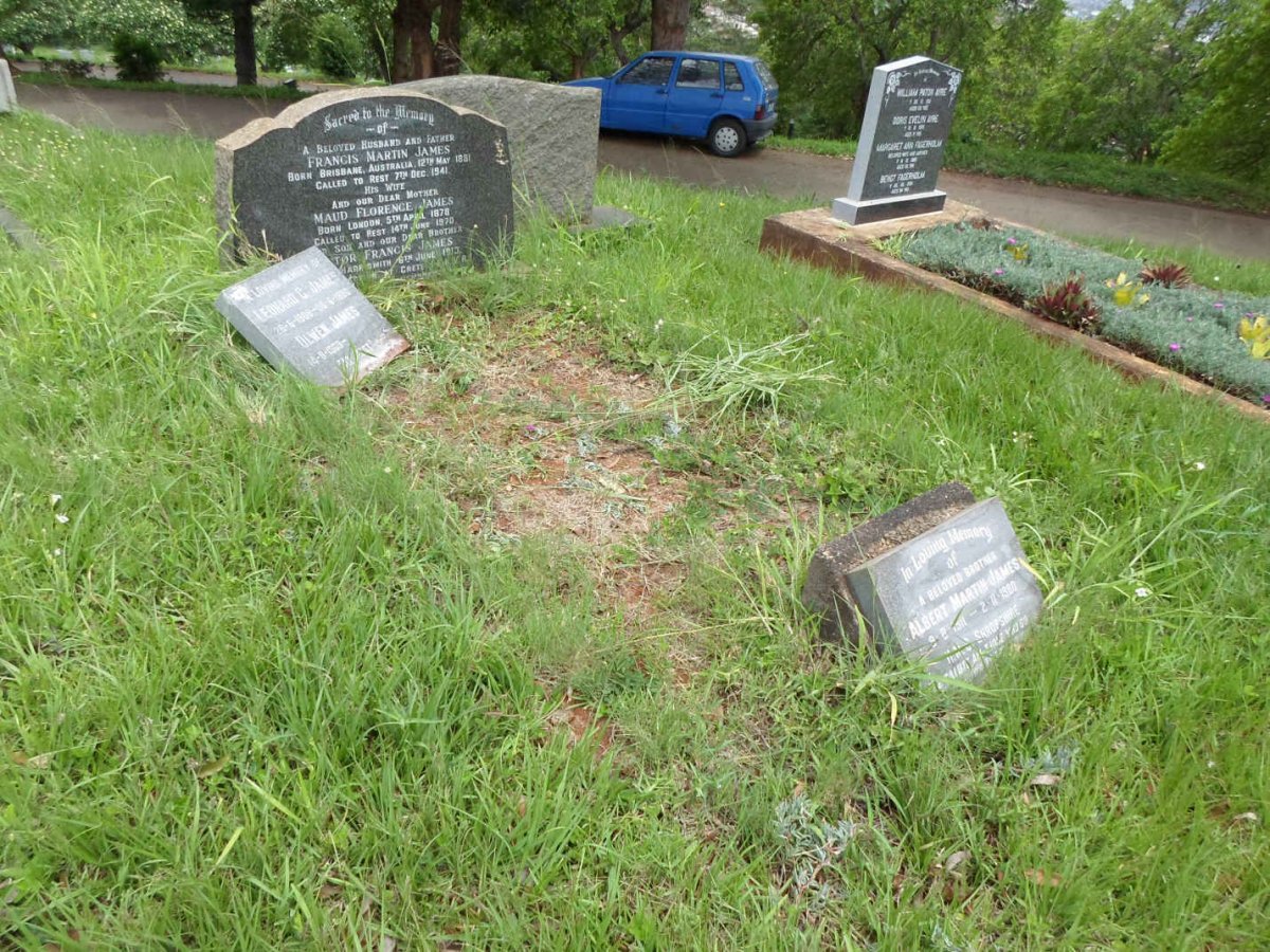 JAMES Francis Martin 1881-1941 &amp; Maud Florence 1878-1970 :: JAMES Victor Francis 1913-1941