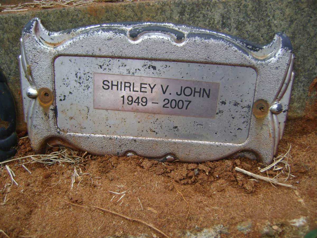 JOHN Shirley V. 1949-2007