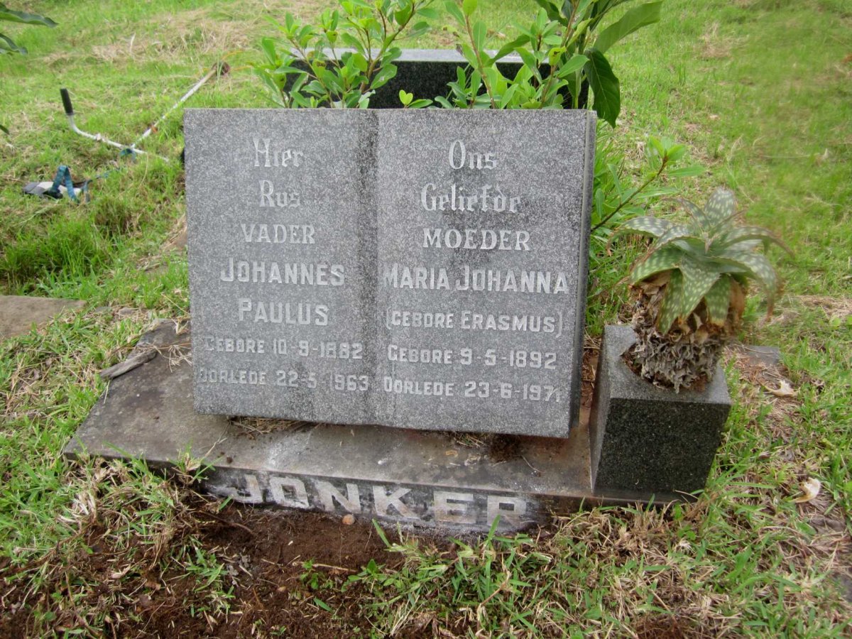JONKER Johannes Paulus 1882-1963 &amp; Maria Johanna ERASMUS 1892-1971