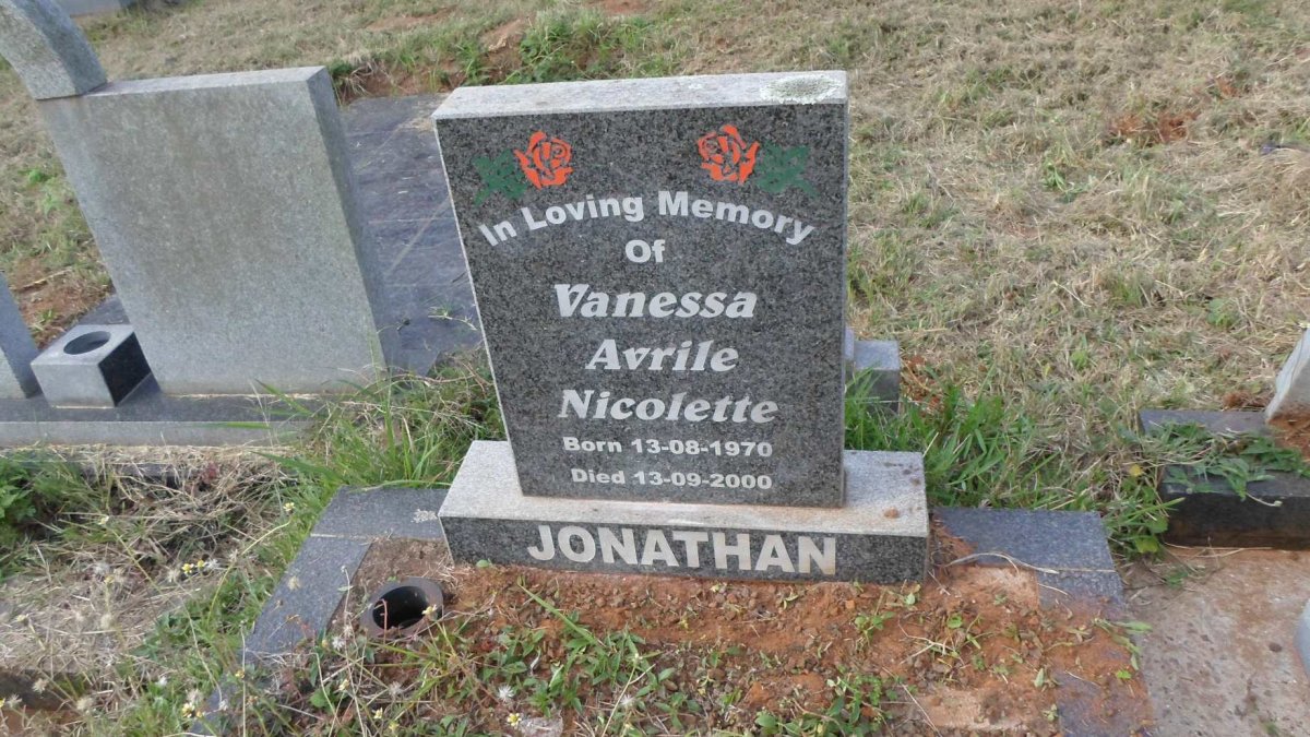 JONATHAN Vanessa Avrile Nicolette 1970-2000